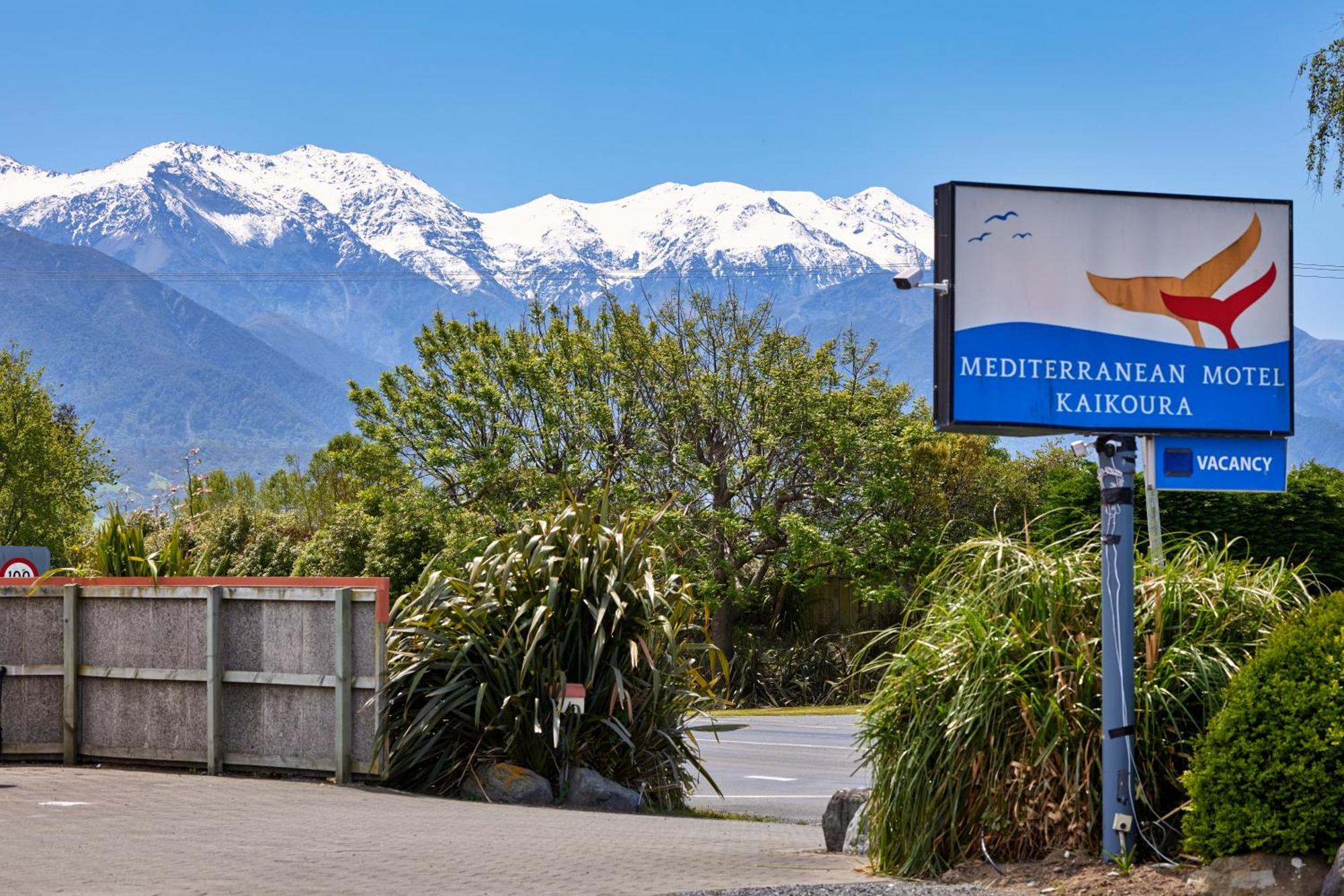 Mediterranean Motel Kaikoura Bagian luar foto