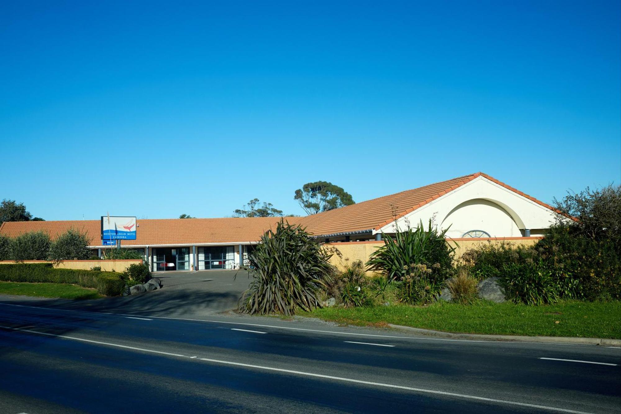 Mediterranean Motel Kaikoura Bagian luar foto