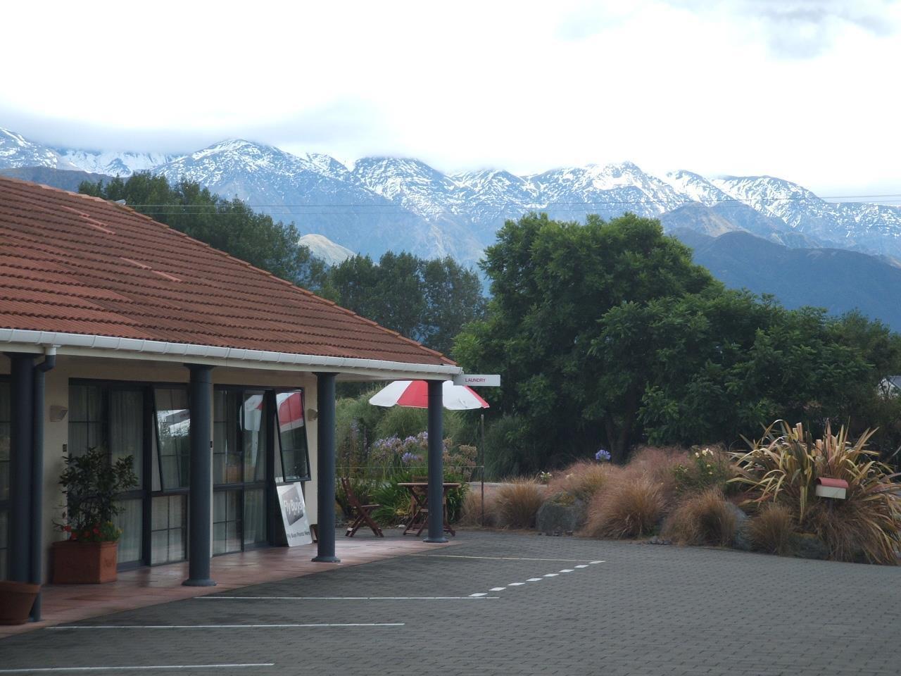 Mediterranean Motel Kaikoura Bagian luar foto